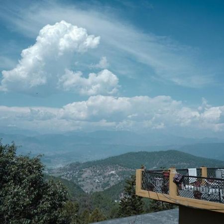 Himalaya Mount View Resort Каусані Екстер'єр фото