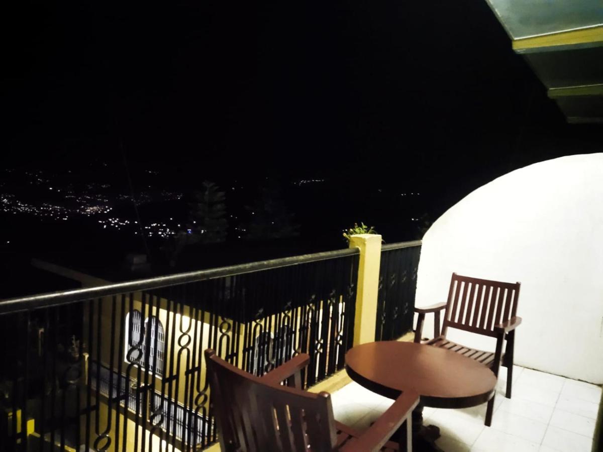 Himalaya Mount View Resort Каусані Екстер'єр фото
